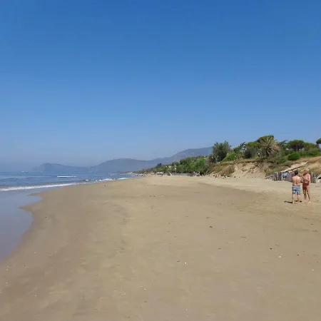 Family Glamping La Lucciola Campeggio Fondi